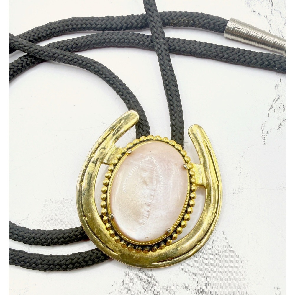 Vintage Gold Tone Horseshoe Bolo Tie Pink Glass Stone Western 18" Unisex